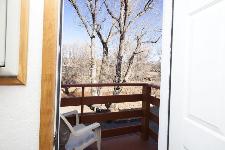 Terrace/Patio 23 of 25