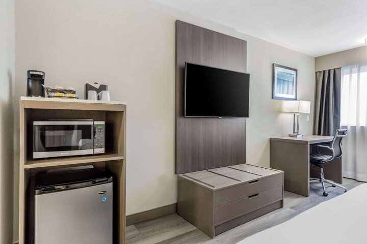 Room 20 of 52