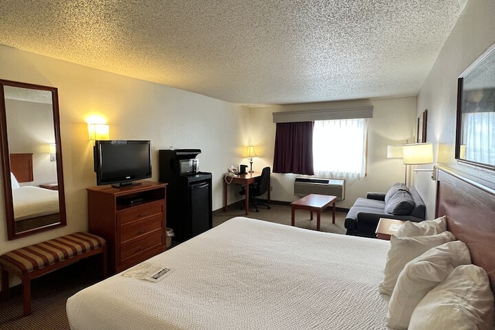 Serena Inn & Suites - Sundance