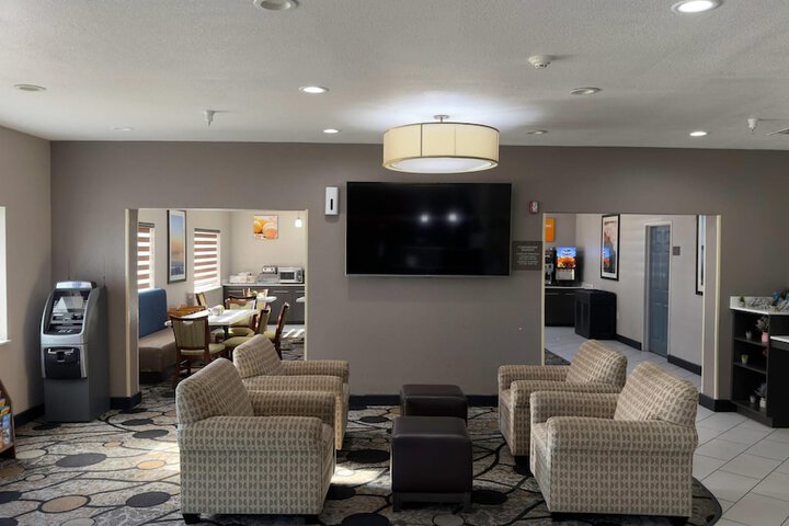 Comfort Suites Lewisville - Dallas