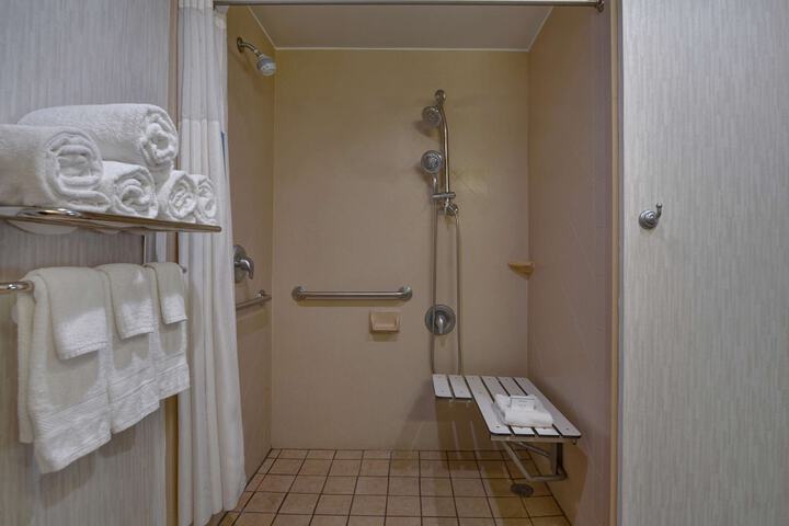 Room 14 of 45