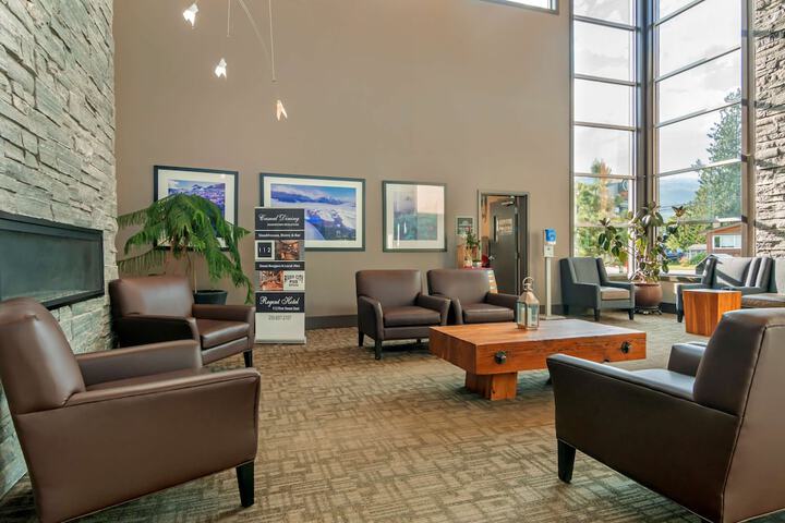 Hotel Interior 13 of 64