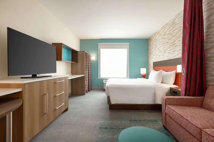 Room 51 of 62