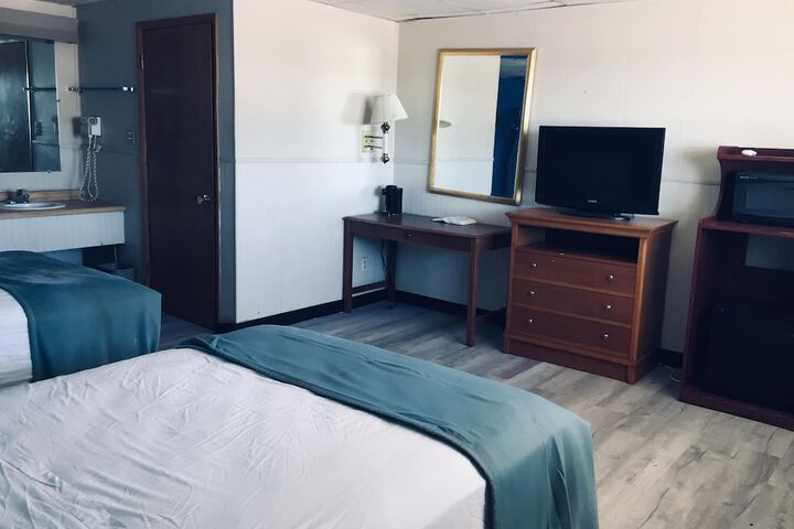 Room 5 of 19