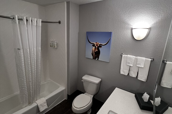 Room 48 of 73