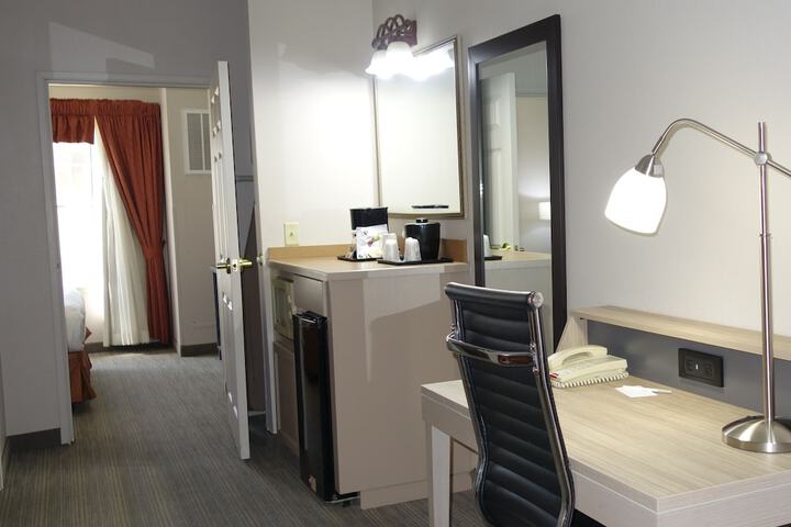 Room 5 of 20