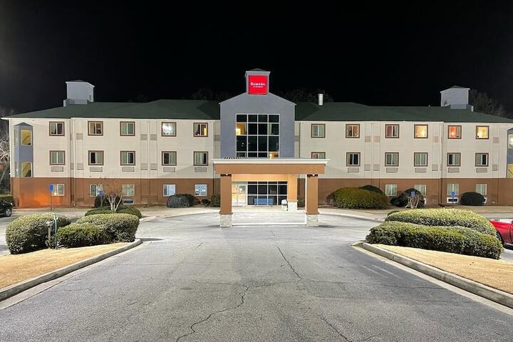 Hotel 2 of 20