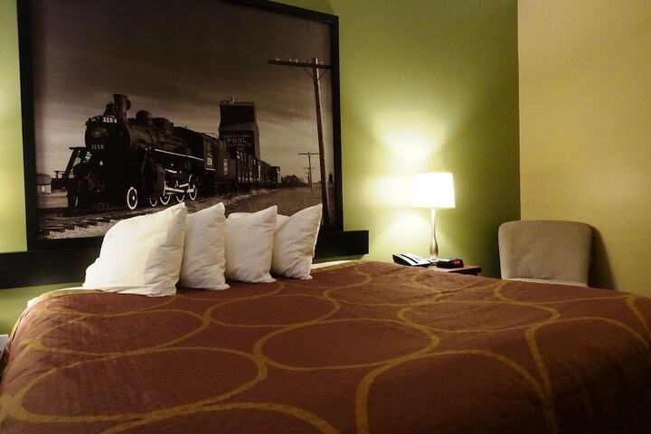 Room 22 of 47