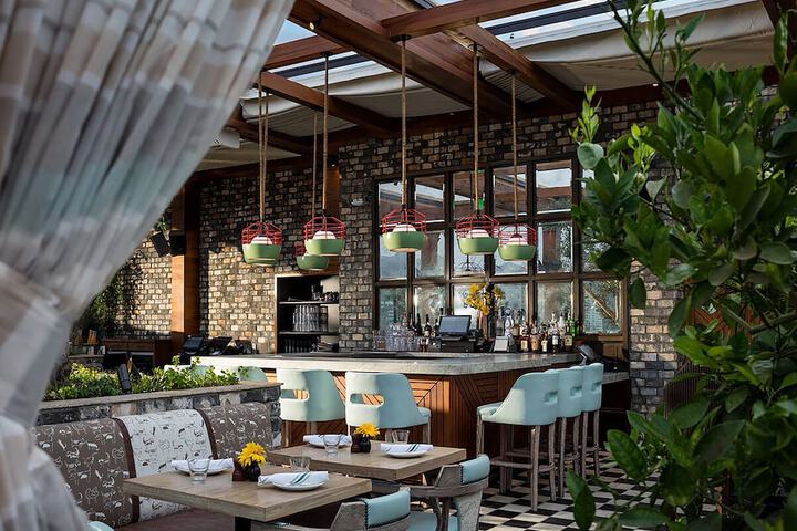 Dream Hollywood by Hyatt