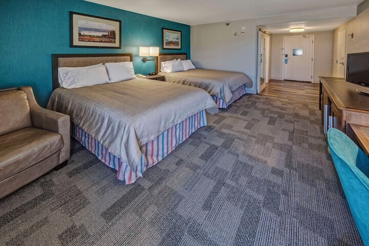 Room 22 of 68