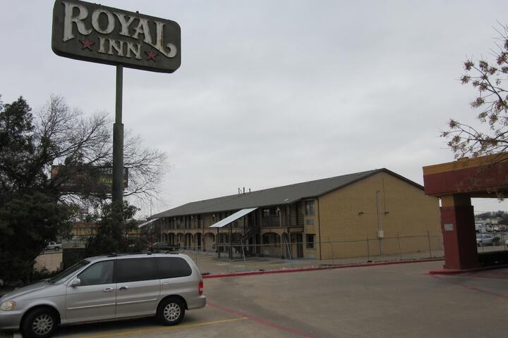 Hotel 7 of 37