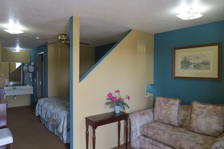 First Western Inn Caseyville