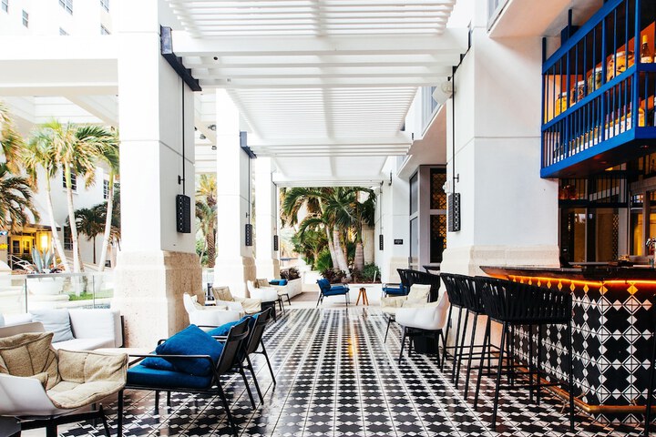 Loews Miami Beach Hotel – South Beach