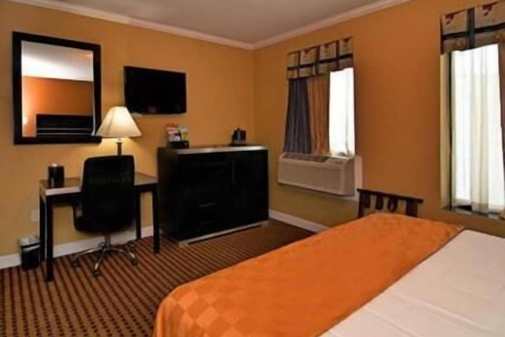 Prince Hotel