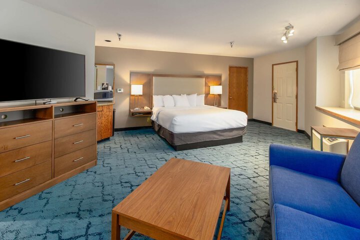 Room 26 of 41