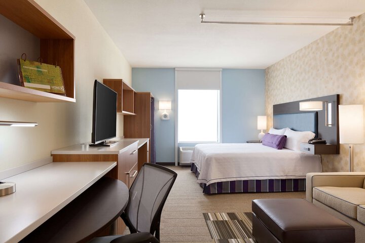 Room 12 of 22