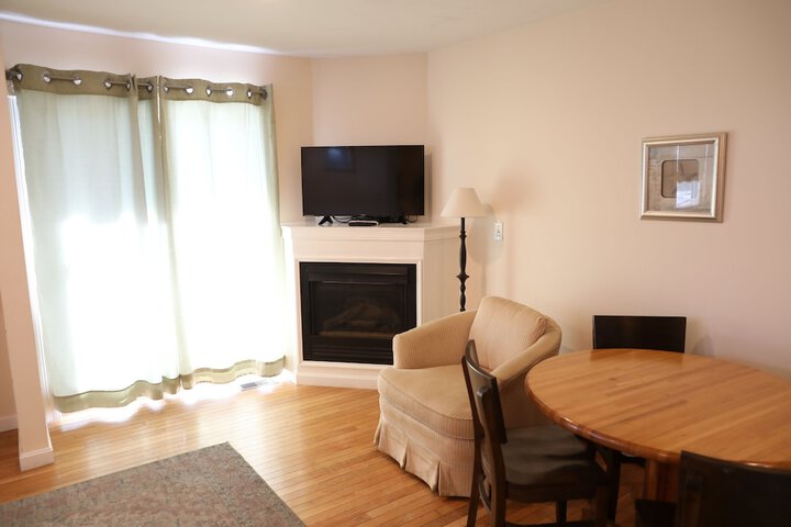 Room 82 of 468