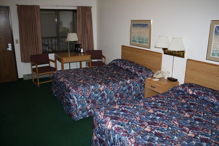 Econo Lodge Waupaca