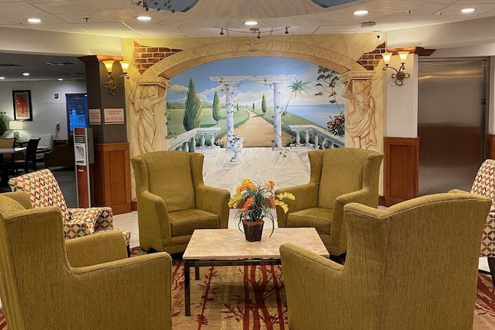 Hotel Interior 10 of 37
