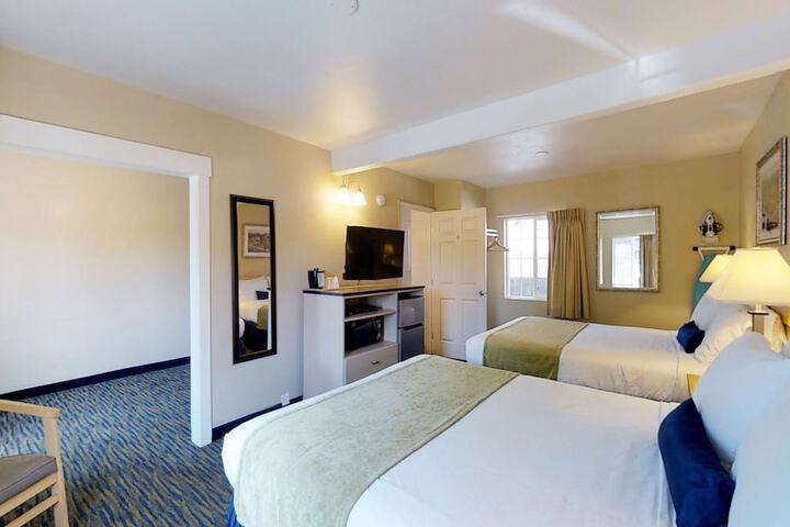 Room 30 of 47