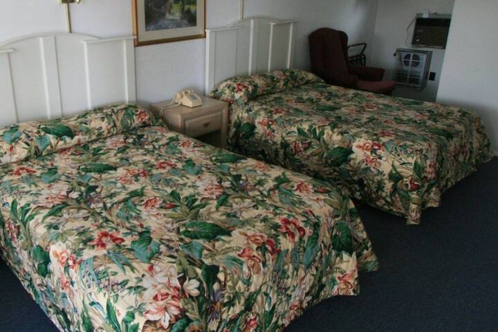 Room 3 of 7