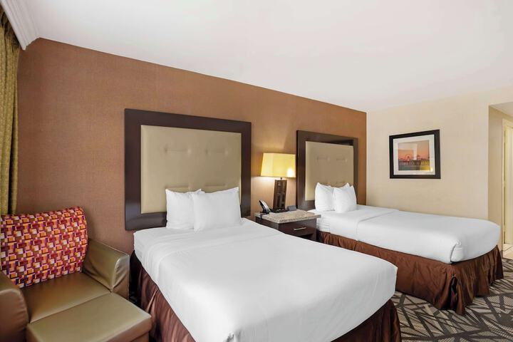 Room 16 of 31