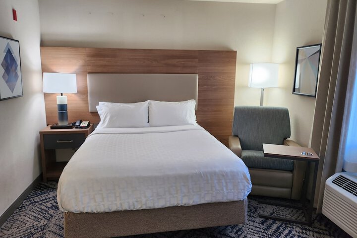 Room 45 of 51