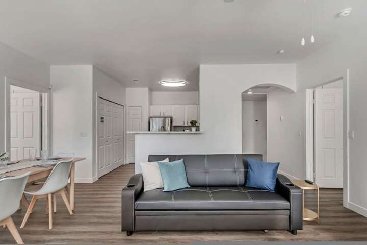 Remodeled Apt Pool Gym - Near Hill AFB Lagoon