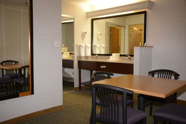 Room 40 of 68