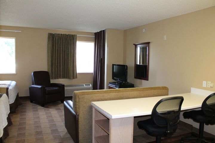 Room 14 of 35