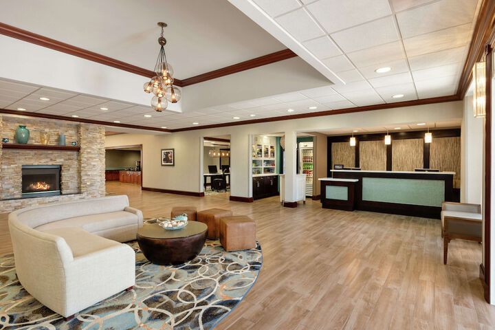 Homewood Suites by Hilton Dulles-North / Loudoun
