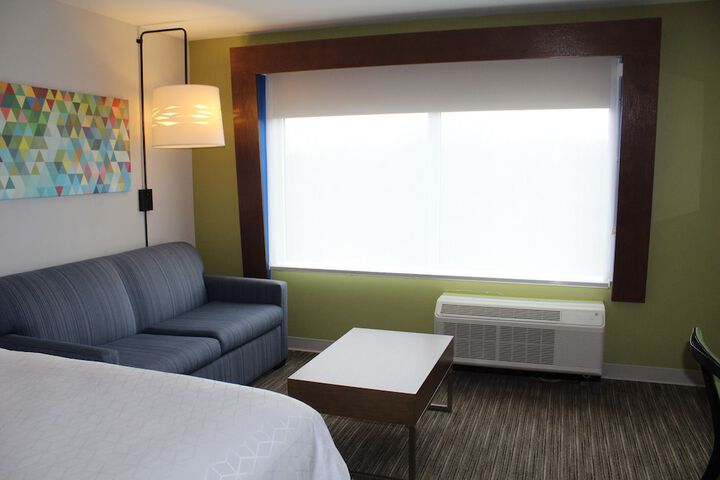 Room 45 of 59