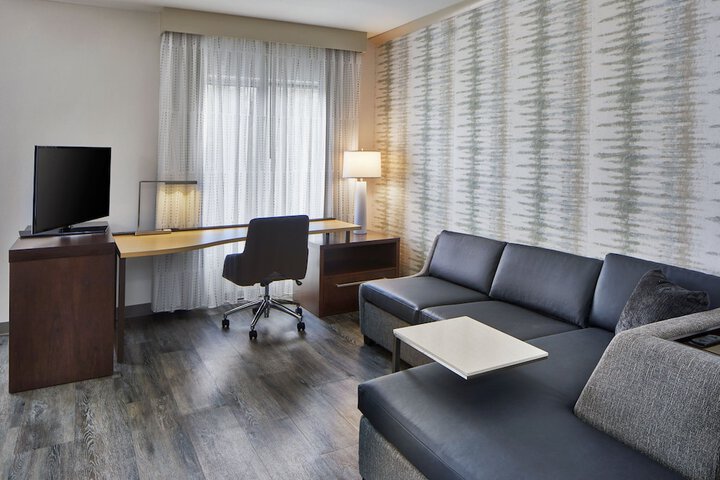 Room 17 of 54