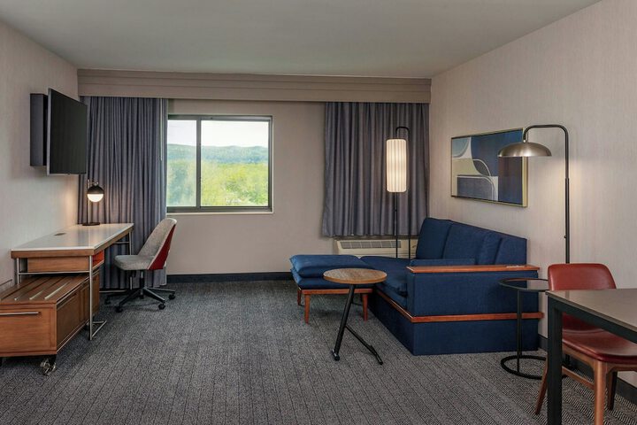 Courtyard Oneonta