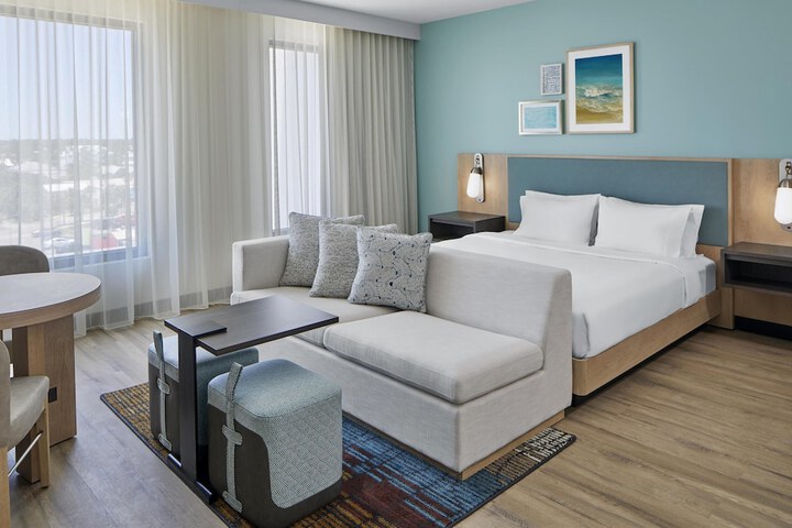 Embassy Suites by Hilton Gulf Shores Beach Resort