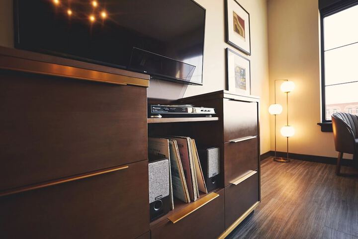 Room 54 of 86
