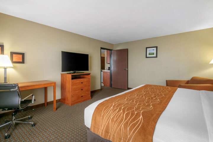 Room 53 of 78