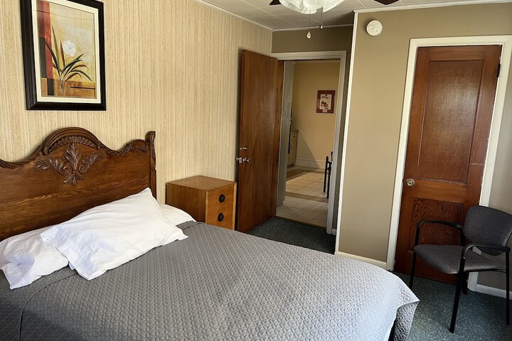Room 29 of 76