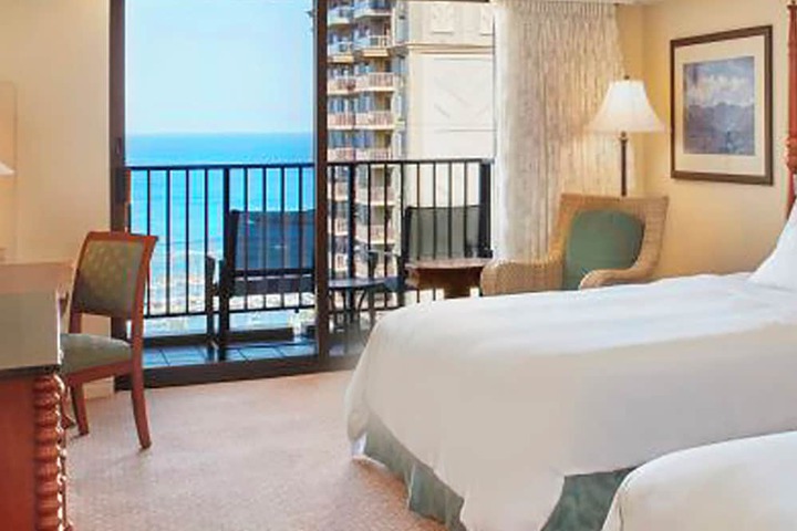 Hilton Hawaiian Village Waikiki Beach Resort