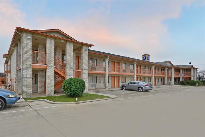 Hotel 2 of 20
