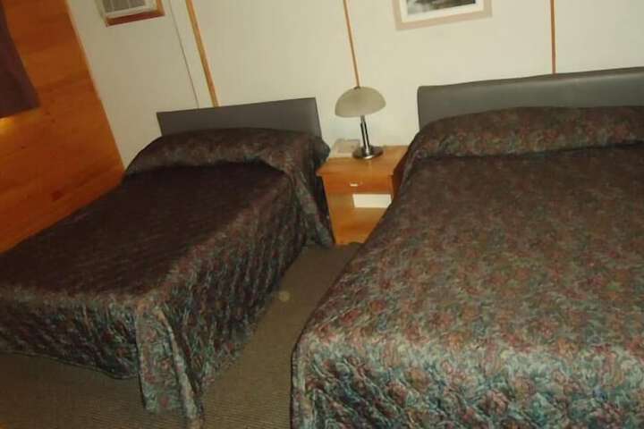 Room 28 of 41