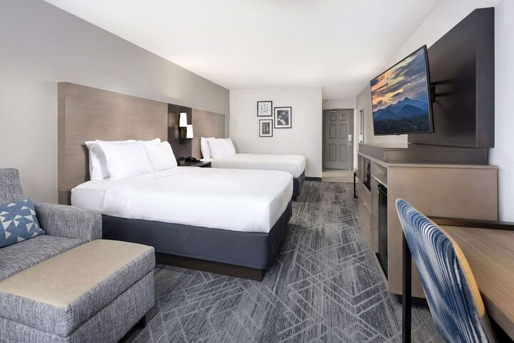 Room 21 of 47
