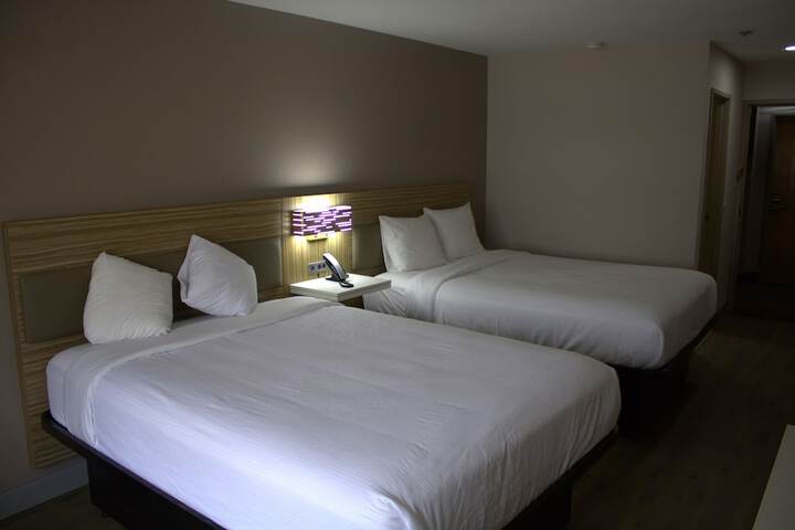 Room 13 of 24