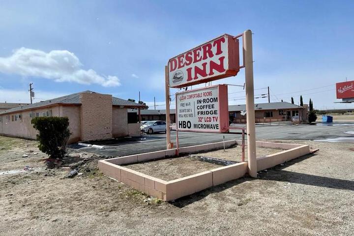 Desert Inn