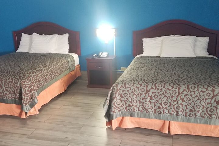 Room 20 of 20