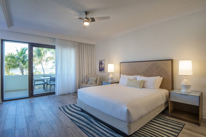 Room 27 of 172