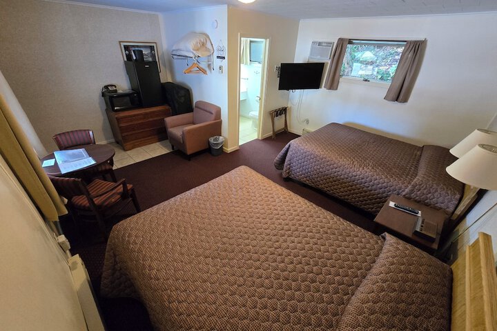 Lake View Motel
