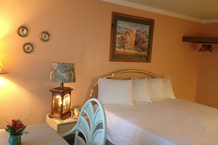 Room 37 of 47