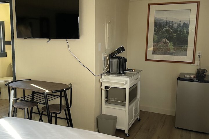 Room 15 of 20
