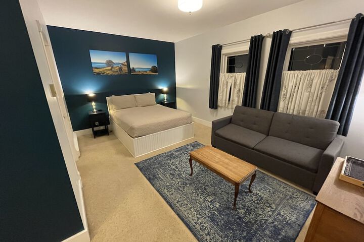 Room 35 of 121